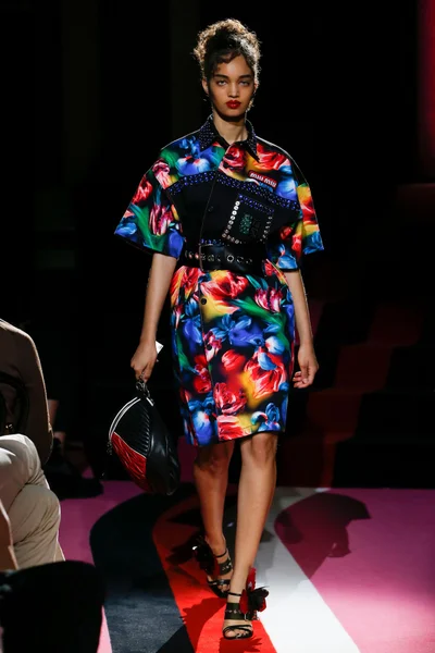 Look 23
